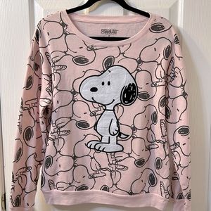 New Peanuts Snoopy Pink Sweatshirt Size Medium